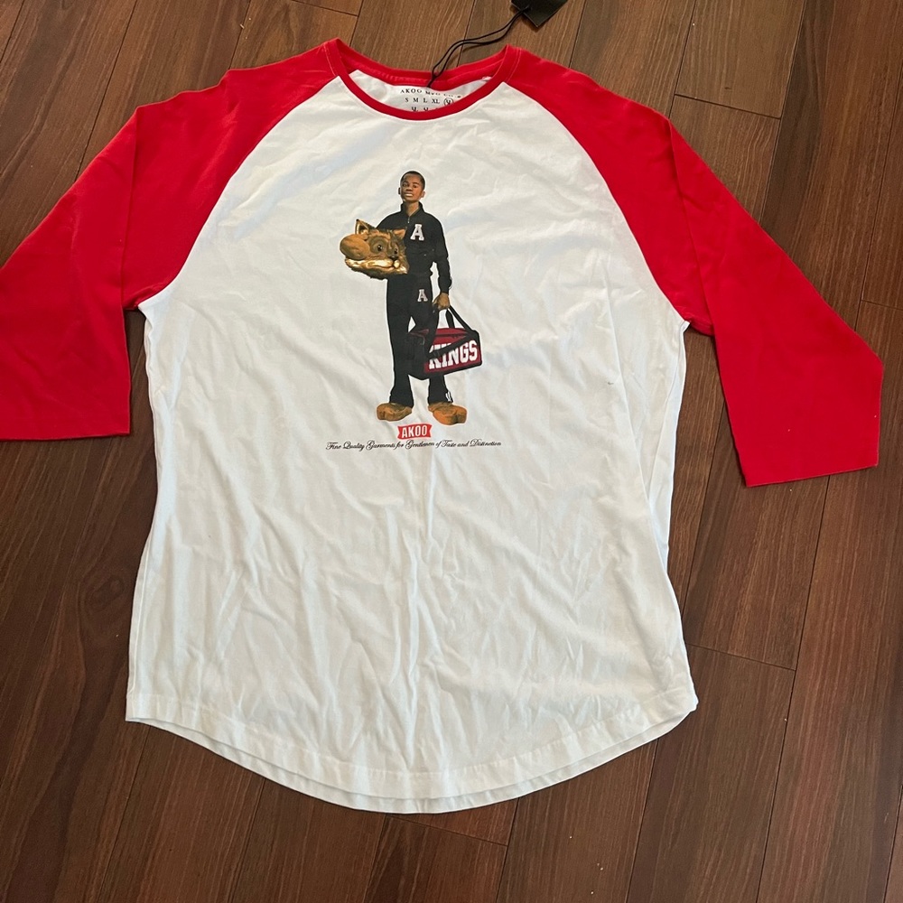 Akko MFG NWT  XXL. Tee